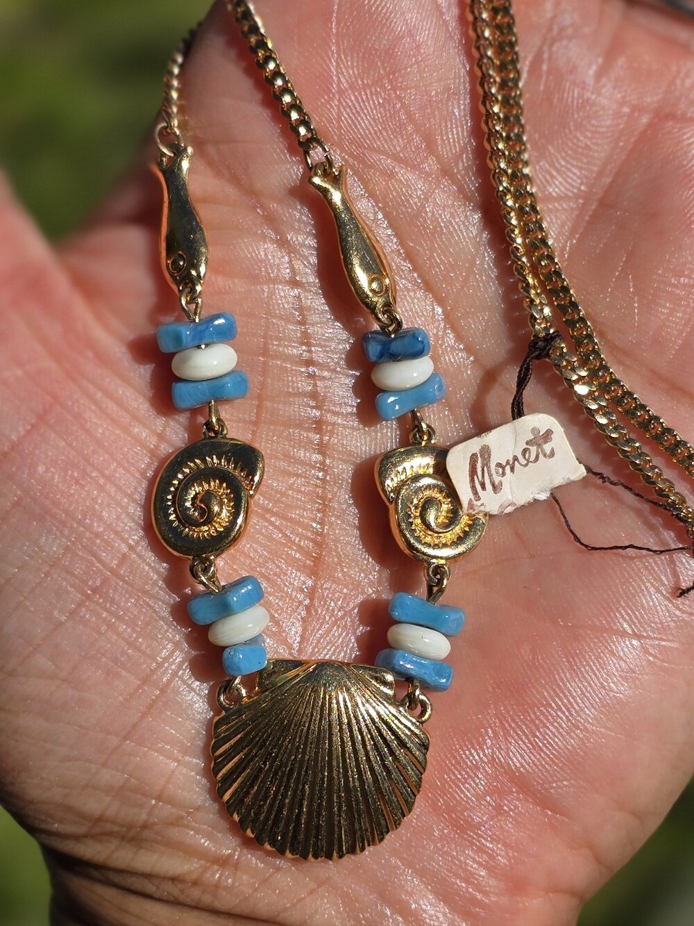 RARE vintage NWT Monet gold curb chain shell and fish necklace coastal nautical - Picture 11 of 17